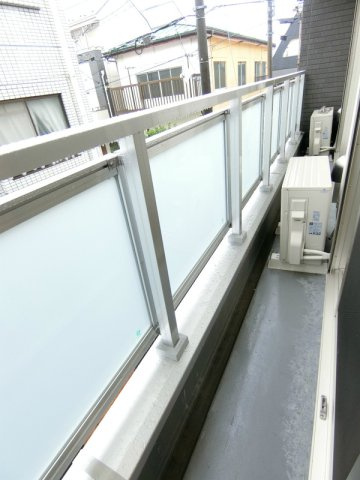 （仮称）リブリ・保土ヶ谷区東川島町のバルコニー