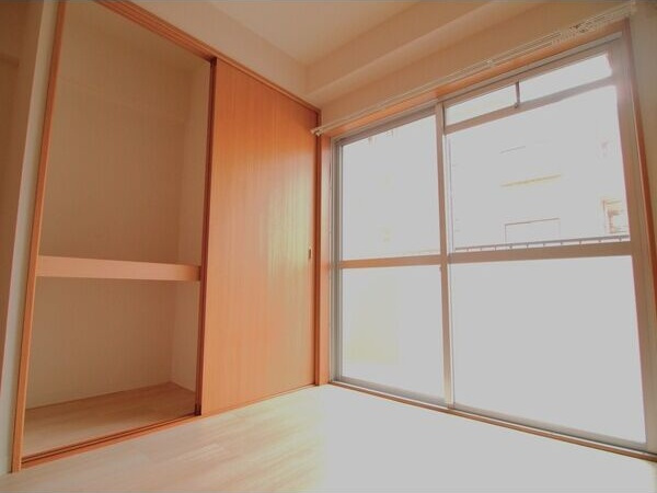 旭ビルの収納