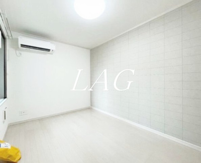 【居間・リビング】 | NEXUS綾瀬 | 洋室のお部屋です。
