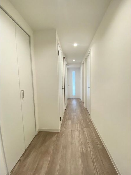 フェルザ西宮の玄関