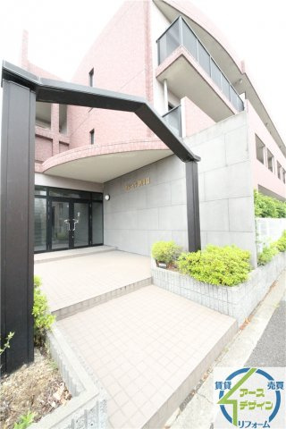 ポレール伊川　Ⅱのエントランス