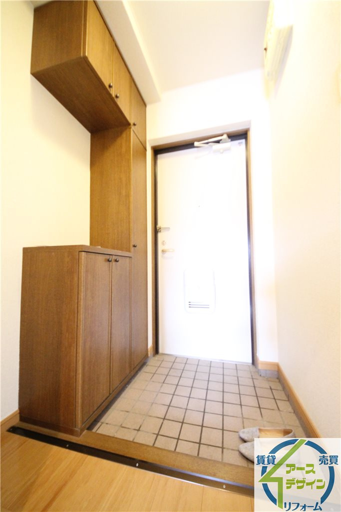ポレール伊川　Ⅱの玄関|※類似部屋