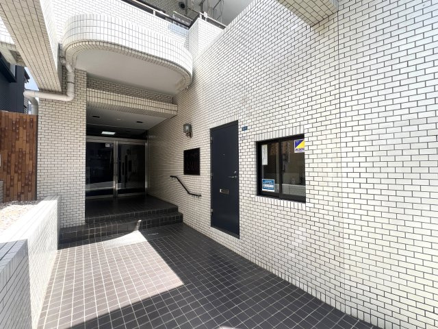 住環境も室内環境も求めるアナタにぴったり！南東角部屋の最強部屋位置！Wdooyを存分にお楽しみください！な、～パークハイツ上星川～リフォーム