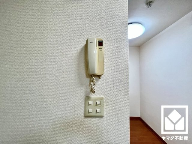 コトーハイツ伏見稲荷A棟の防犯設備