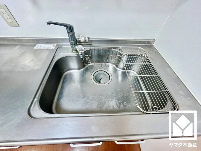 コトーハイツ伏見稲荷A棟のキッチン