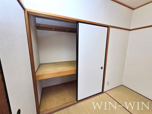 ヒルトップ本郷 Bの収納