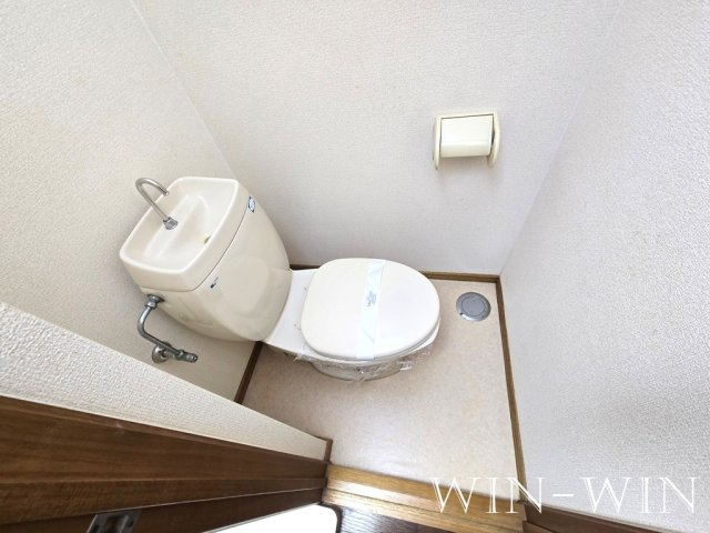 ヒルトップ本郷 Bのトイレ