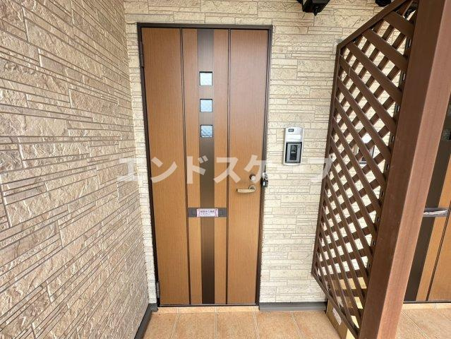 コリーヌメゾンの玄関|高崎、前橋のお部屋探しはエンドスケープまで！お客様の理想お聞かせ下さい♪