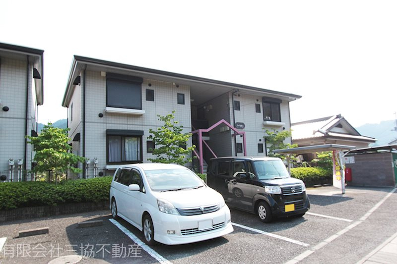 飯能市大字白子のアパート