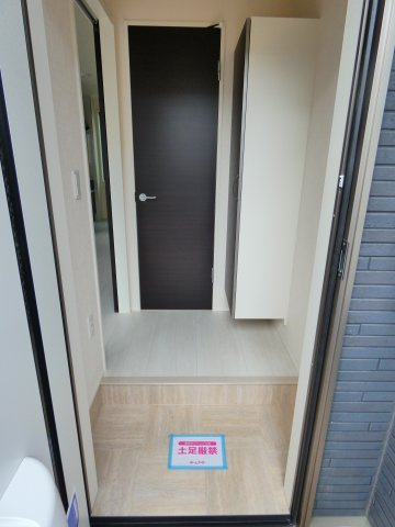 【玄関】