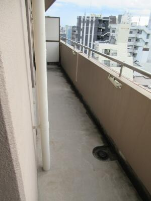 【バルコニー】 | フラットフォーレスト | 他の部屋の写真を使用していま… 