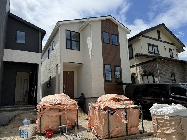 前原北2丁目　新築戸建　2棟の外観