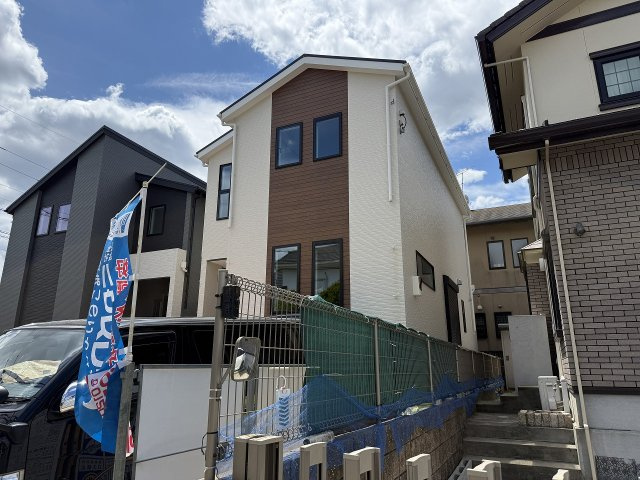 前原北2丁目　新築戸建　2棟の外観