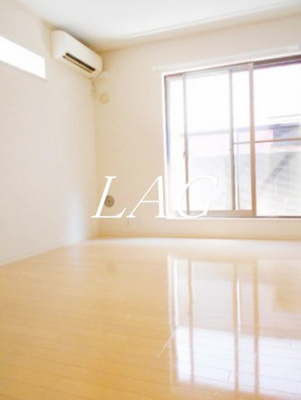 【居間・リビング】 | サウススクエア | 洋室のお部屋です。