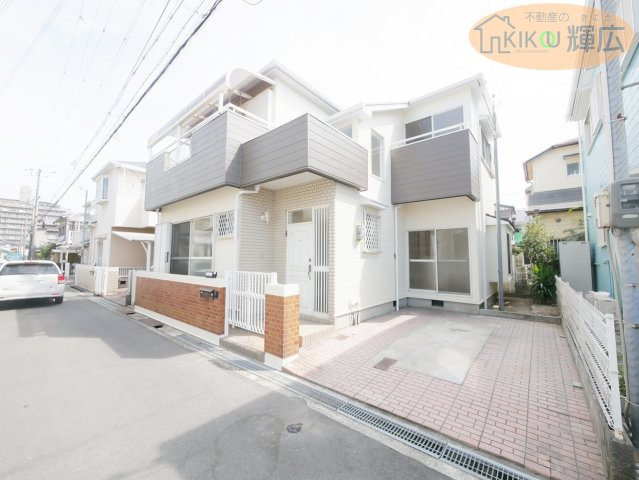 明石市魚住町清水　中古戸建の外観
