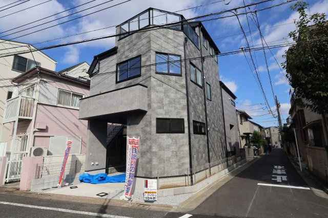 《仲介手数料無料》練馬区平和台２丁目21-5新築一戸建てケイアイグレイスの外観|撮影日 2026年9月17日 15:00 晴れ