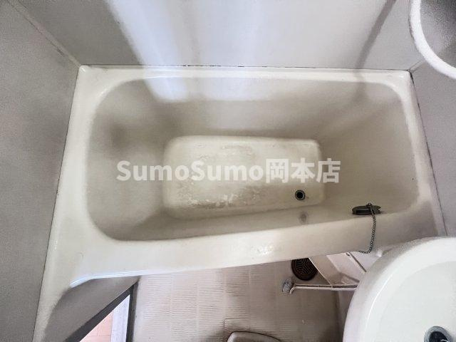 ハイメゾン岡本の浴室|コンパクトで使いやすいお風呂です