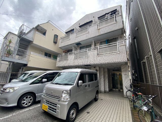 ベルメゾン片岡