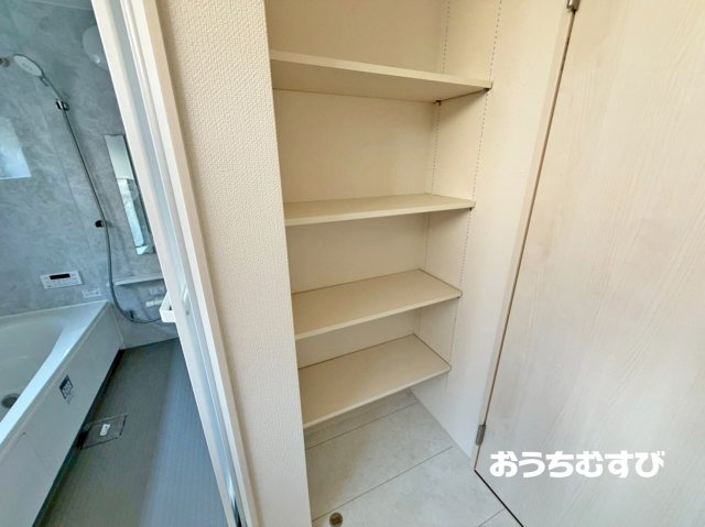小牧市下小針中島3丁目(全1棟)の収納