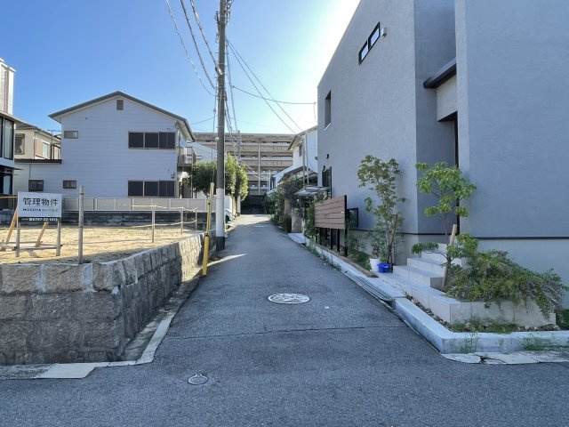 芦屋市親王塚町　売土地　約72坪の前面道路含む現地写真