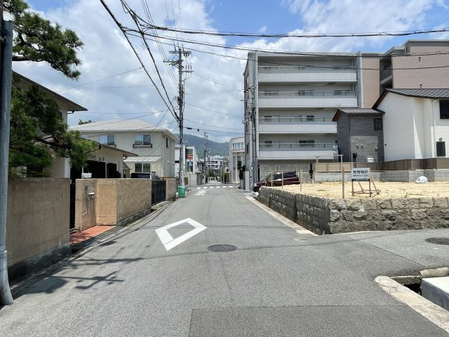 芦屋市親王塚町　売土地　約72坪の前面道路含む現地写真