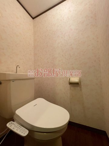 クラウンⅡ津福のトイレ|温水洗浄便座付き、トイレもきれいです