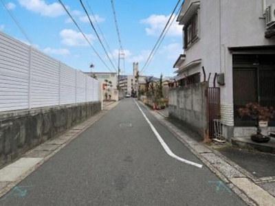 【前面道路含む現地写真】 | 山科区栗栖野打越町　中古戸建