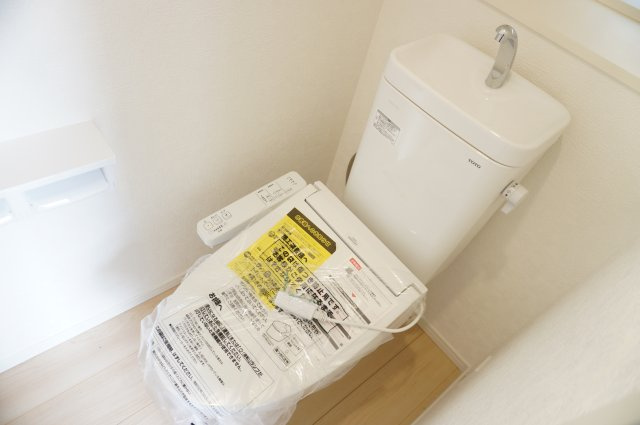 草加市瀬崎5丁目 新築分譲住宅 全10棟 2号棟のトイレ|1階