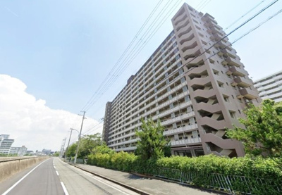 【外観】 | 武庫川はなのまち30号棟 | 生活施設が近隣にあり暮らしやすい環境