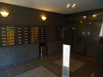 【エントランス】 | ルーブル旗の台弐番館　