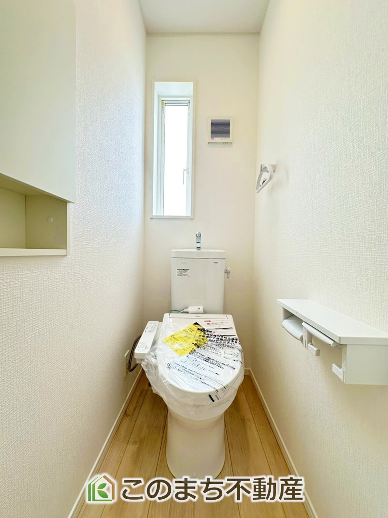 CRADLEGARDEN宇都宮市下荒針町第3のトイレ|トイレは１階と2階にございます♪
