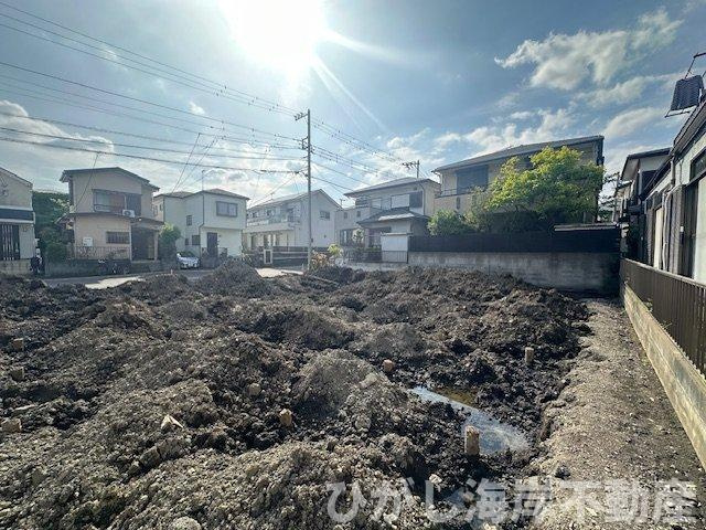 茅ヶ崎市甘沼　売地　全4区画の外観|4月24日撮影　造成工事中　現地外観