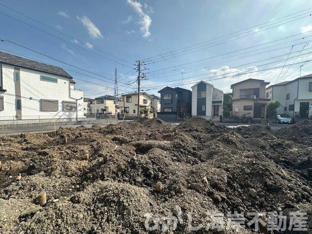 茅ヶ崎市甘沼　売地　全4区画の外観|4月24日撮影　造成工事中　現地外観