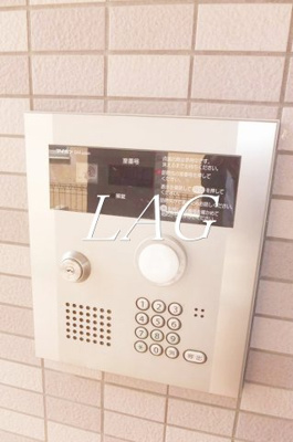 【セキュリティ】 | ラフレシール | オートロックです。