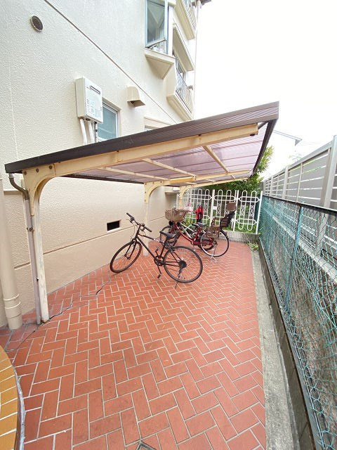 尼崎市南武庫之荘１丁目のアパートのその他共用部分
