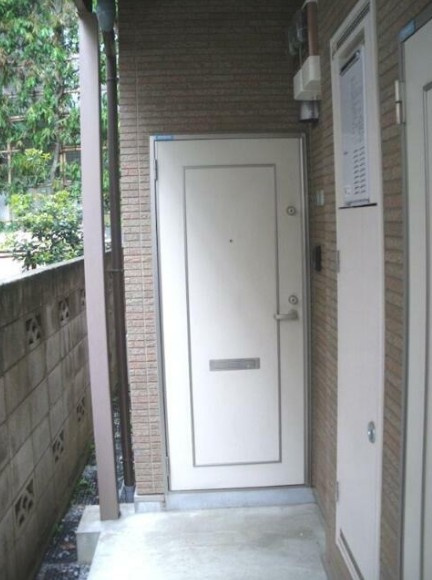 ハレレア小林のエントランス
