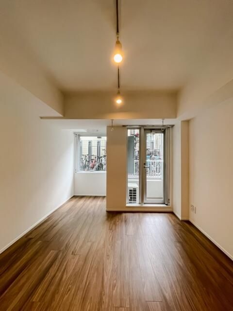 Ｎ－ｆｌａｔｓ東向島の居間・リビング