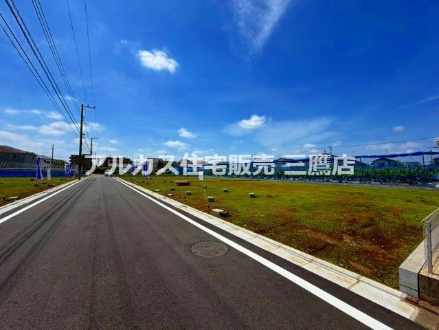 小平市鈴木町1丁目 西武新宿線 花小金井駅 売地の前面道路含む現地写真