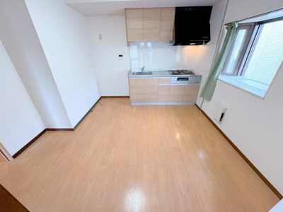 【居間・リビング】 | 新潮通り一番館
