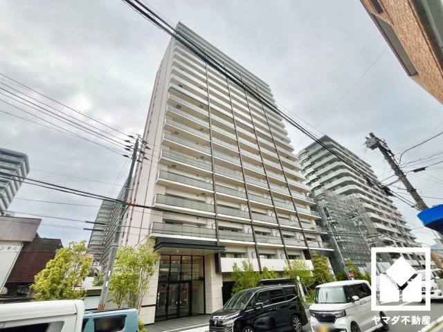 クラッシィハウス京都六地蔵ブライトタワー棟の外観