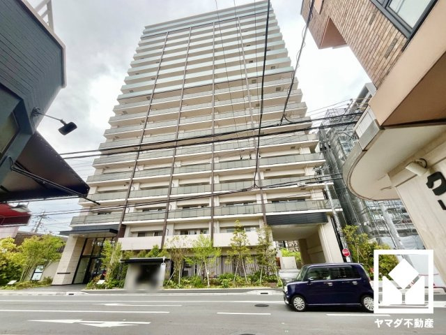 クラッシィハウス京都六地蔵ブライトタワー棟の外観
