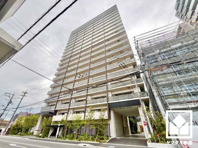クラッシィハウス京都六地蔵ブライトタワー棟の外観