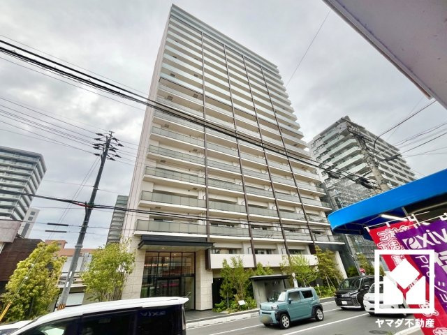 クラッシィハウス京都六地蔵ブライトタワー棟のエントランス