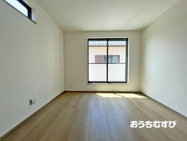 小牧市小牧1丁目137番(全1棟)の洋室