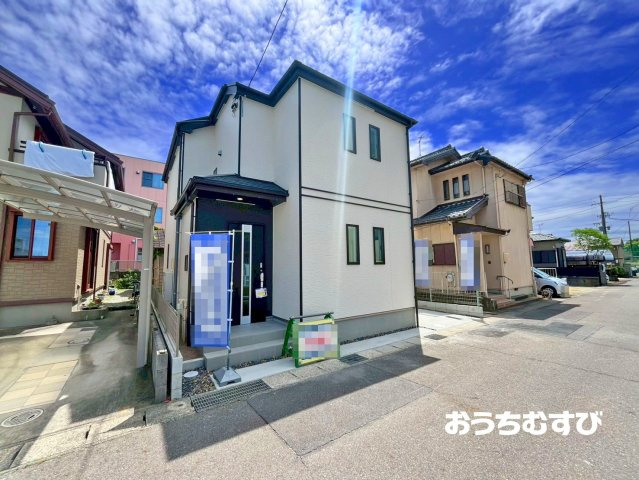 小牧市小牧1丁目137番(全1棟)の駐車場