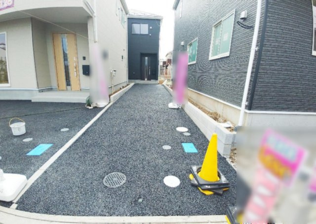 草加市瀬崎5丁目 新築分譲住宅 全10棟 4号棟の駐車場
