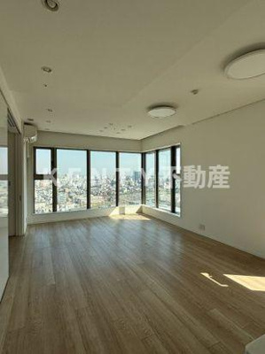 【居間・リビング】 | 大崎ガーデンレジデンス | おしゃれな居間です