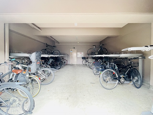 【駐車場】 | スカイハイツ神松寺