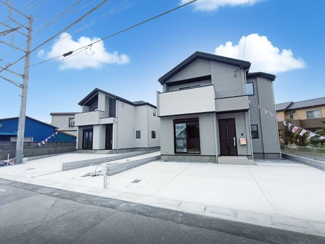 北葛飾郡松伏町　大字松伏　新築戸建　全3棟の前面道路含む現地写真|前面道路含む現地写真です