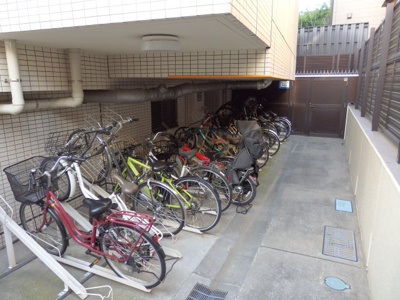 【駐輪場】 | イニシアイオ杉並和泉